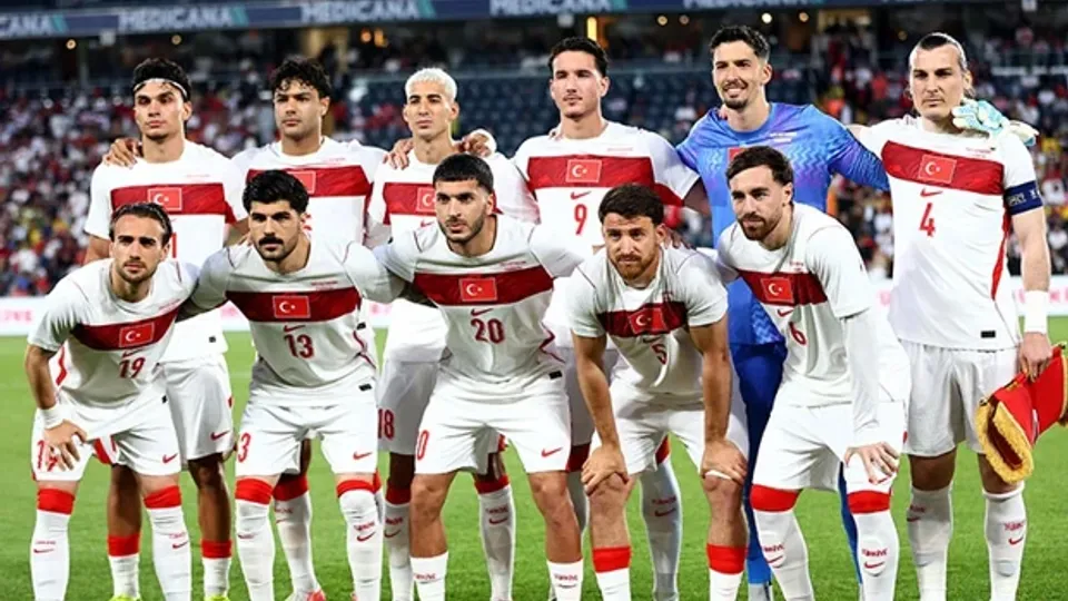 Fenerbahçe, Can Uzun transferi için Frankfurt ile görüşüyor