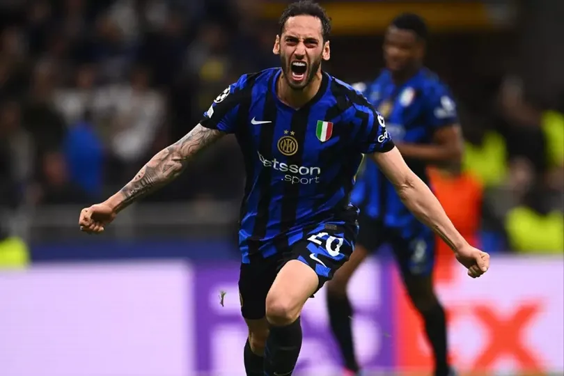 Şampiyonlar Ligi'nde İlk Finalist Hakan Çalhanoğlu'lu Inter Oldu!