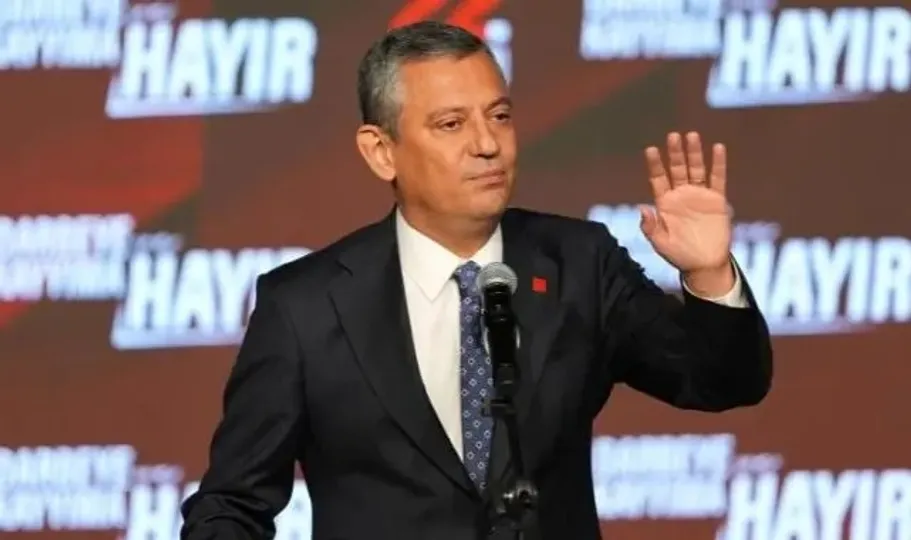 Özgür Özel Yeniden Grup Başkanı Seçildi