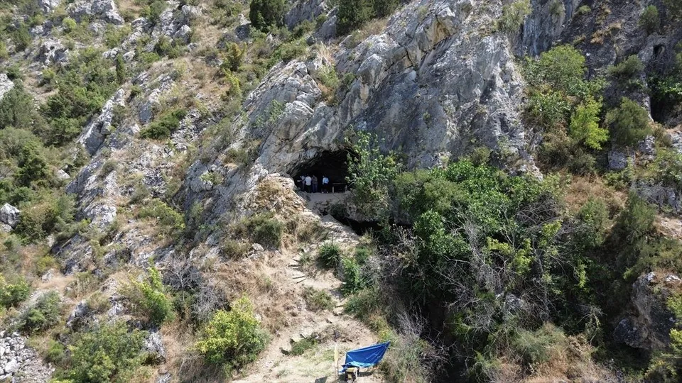 Bilecik’te 16.500 yıl öncesine ait kaplumbağa heykelleri bulundu