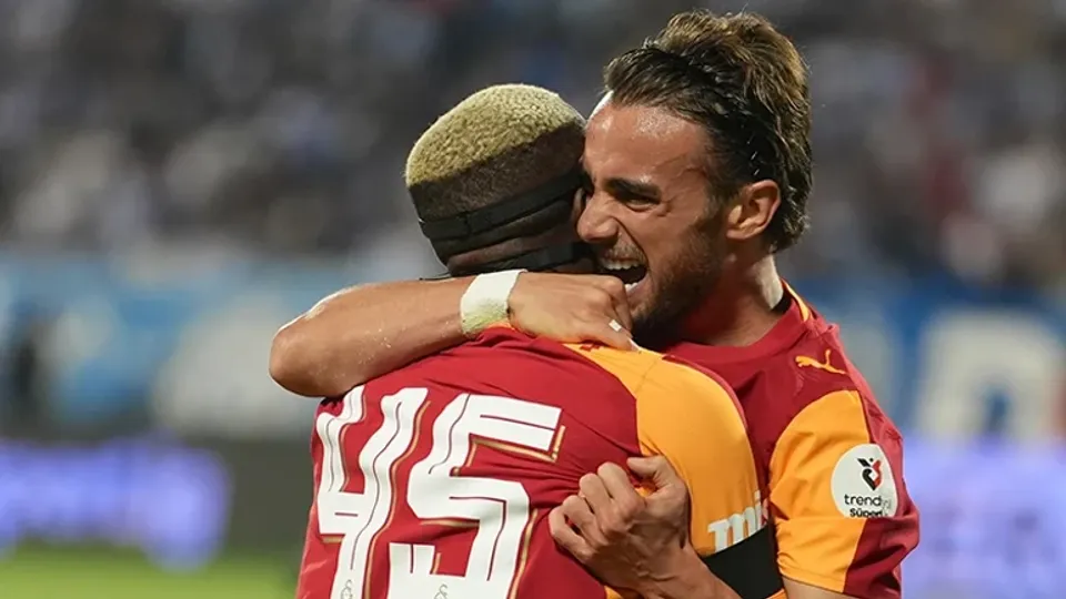 Erzurum deplasmanındaki farklı galibiyet sonrası Galatasarayın yıldızı Osimhene büyük övgü: Dünyanın en iyi 5 santrforundan biri Değeri kesinlikle 100 milyon euronun üzerinde