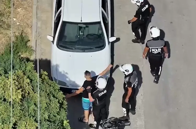 İçişleri Bakanlığı, 15 günde 71 ilde operasyon düzenledi. 843,5 kilo uyuşturucu madde ile 2 milyon 312 bin 455 adet uyuş