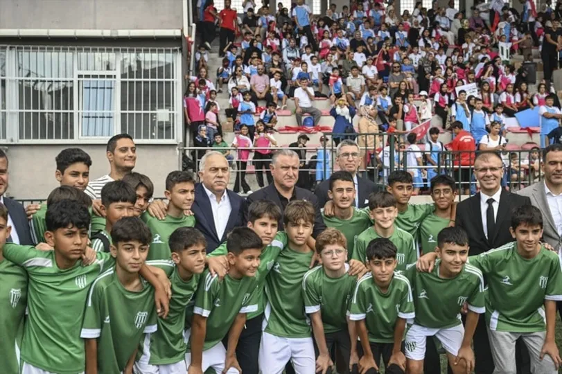 "BAŞKANA TEŞEKKÜR EDİYORUZ"